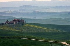 Val d'Orcia scenery 1.jpg